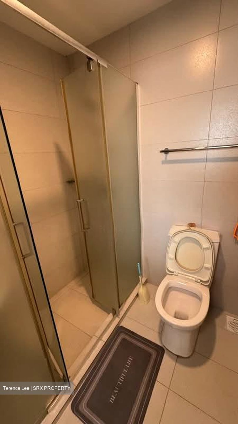 1 Canberra (D27), Condominium #558865211